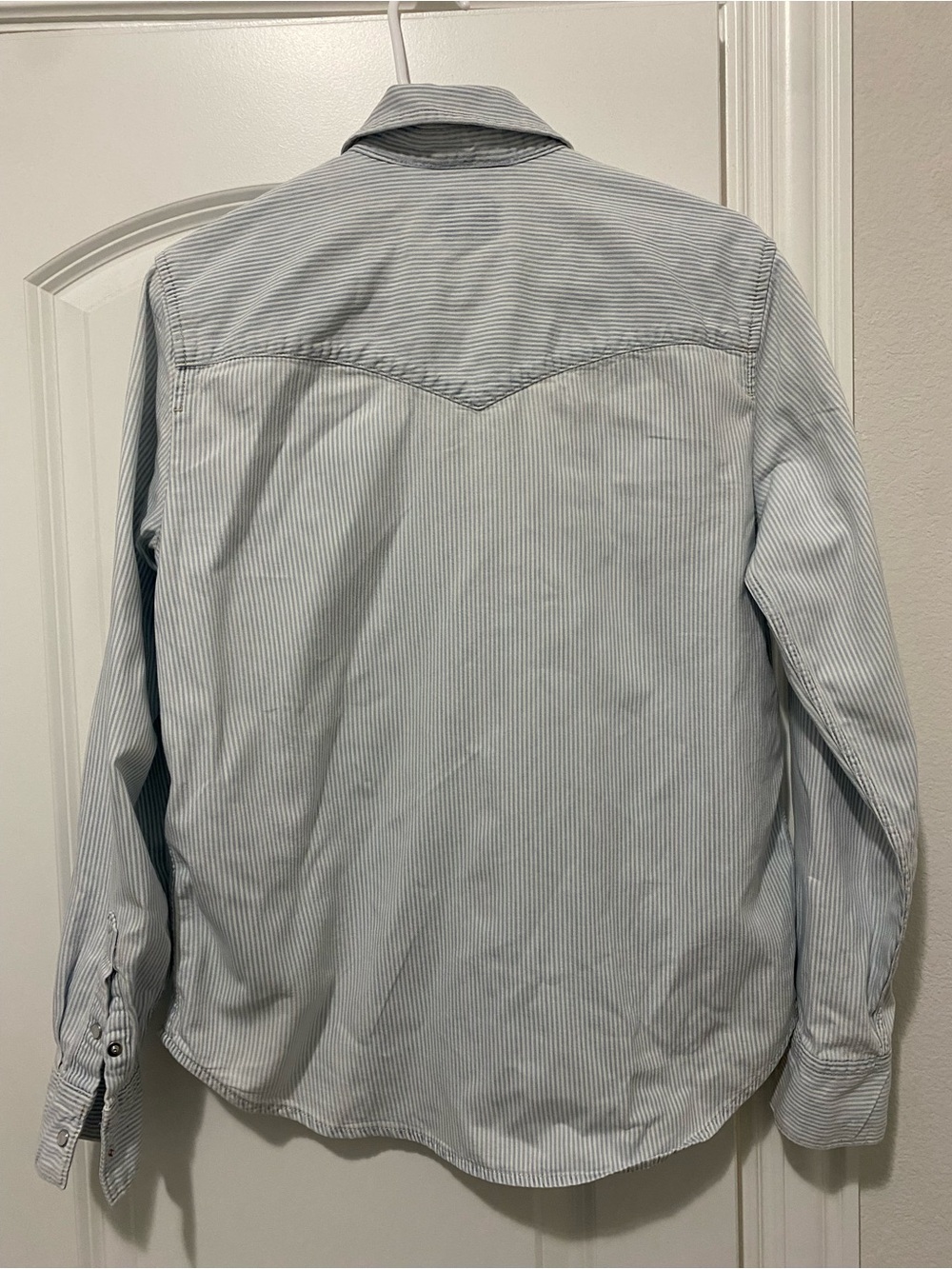 Levi's Men’s Light Blue Stripe Western Shirt Jacket - Picture 7 of 7